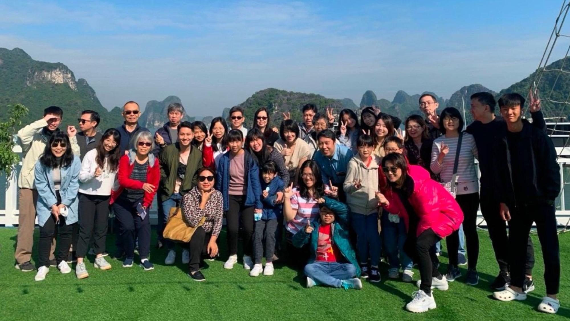 Lan Ha Lotus Cruise Hotel Ha Long Exterior photo